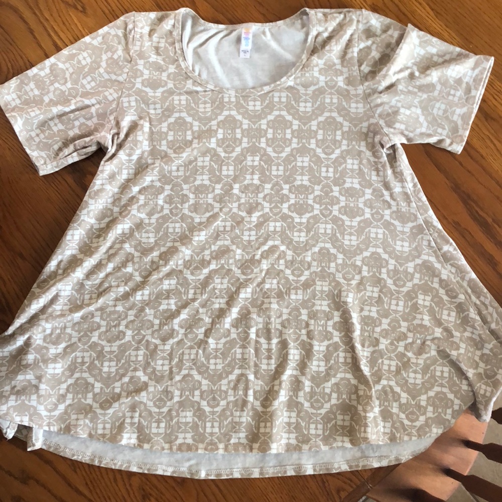 Lularoe perfect t